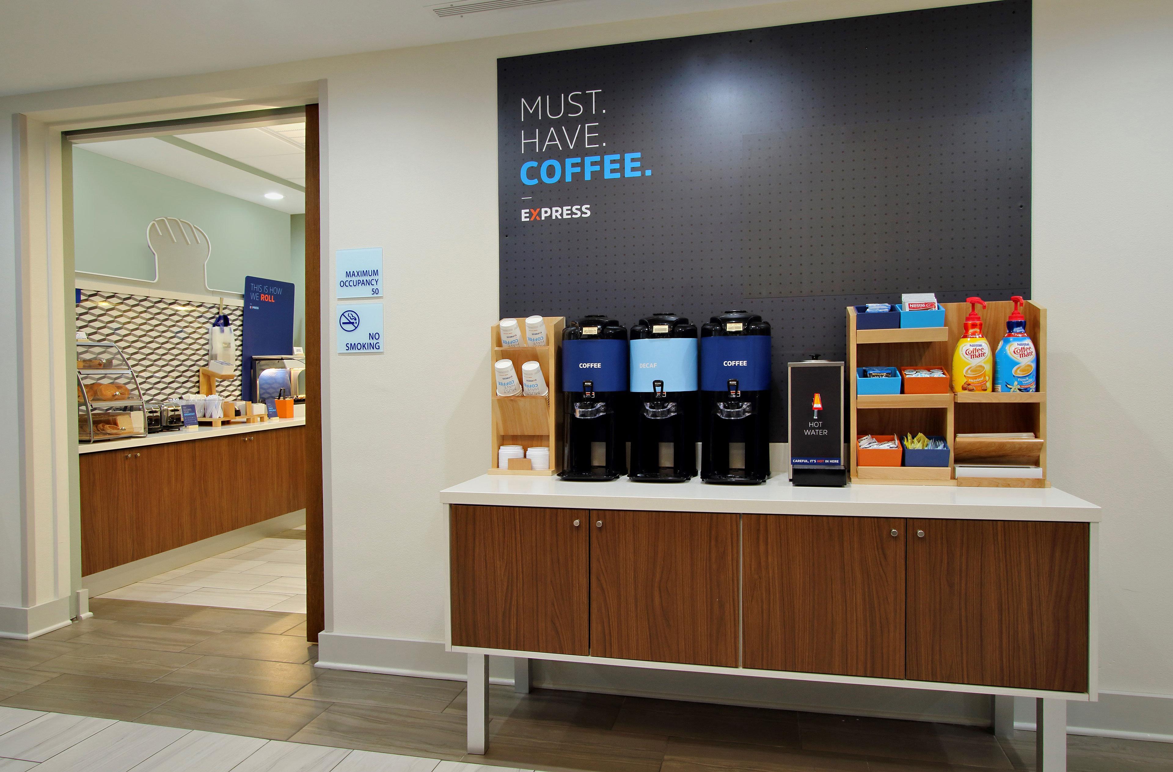 Holiday Inn Express Jamestown By Ihg Экстерьер фото